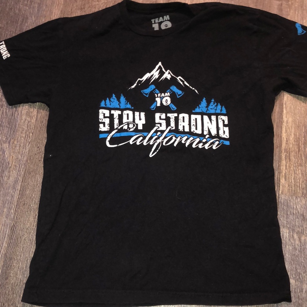 Team 10 Stay Strong Tee